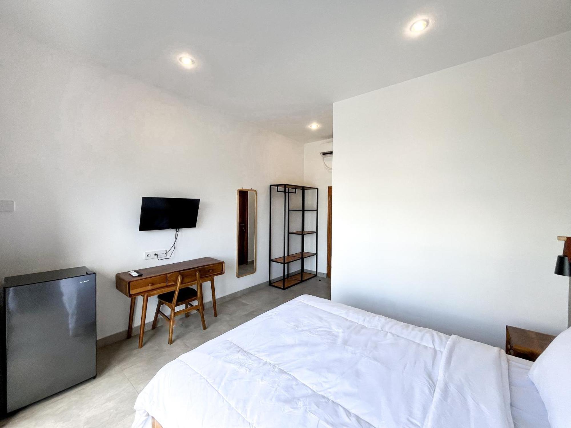 סמיניאק Adi Surya Guest House מראה חיצוני תמונה